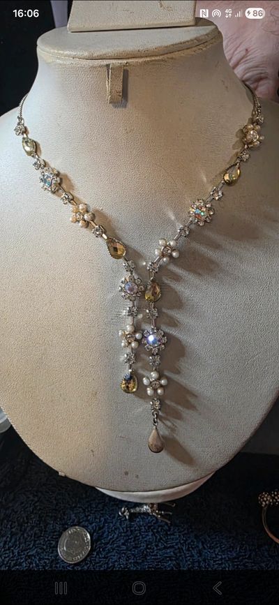 Decorative Necklace £2 start