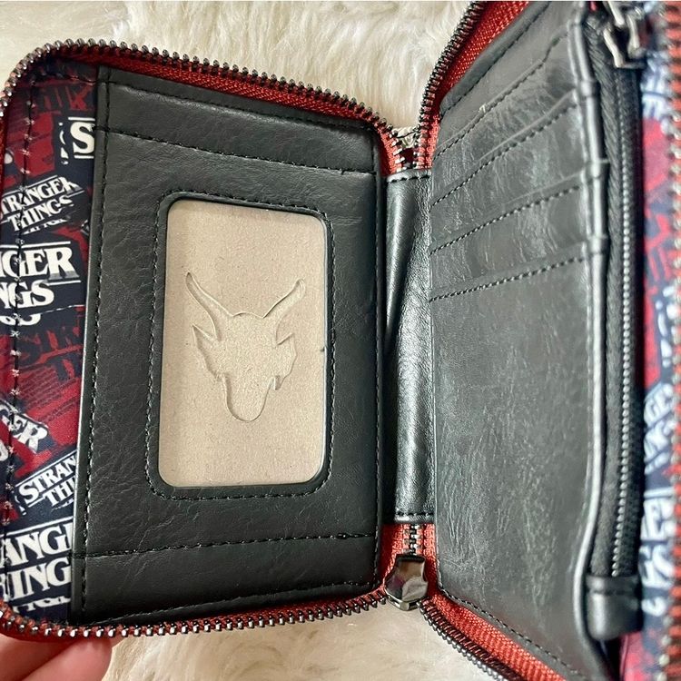 Stranger Things Loungefly Wallet 5