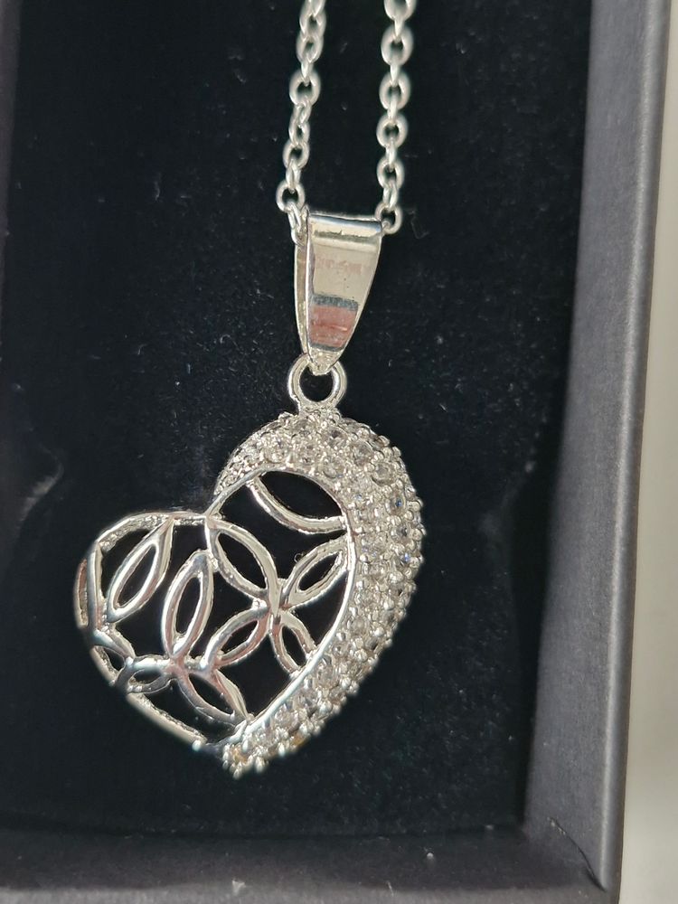 925 Silver Pendant Necklace very good quality  image 2