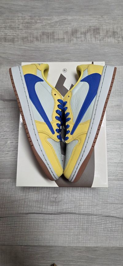 Jordan 1 Travis Scott Canary