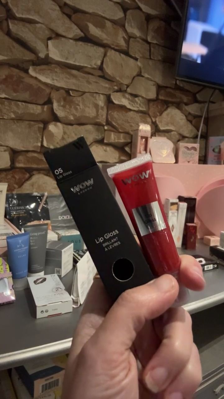 Other wow london lip gloss 05 product image