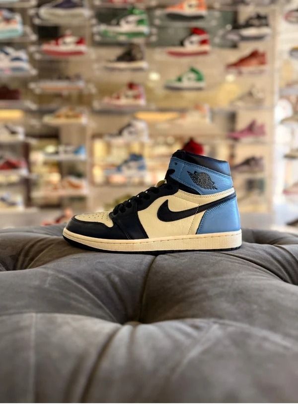 Air Jordan 1 Retro High Obsidian - Usato 9/10