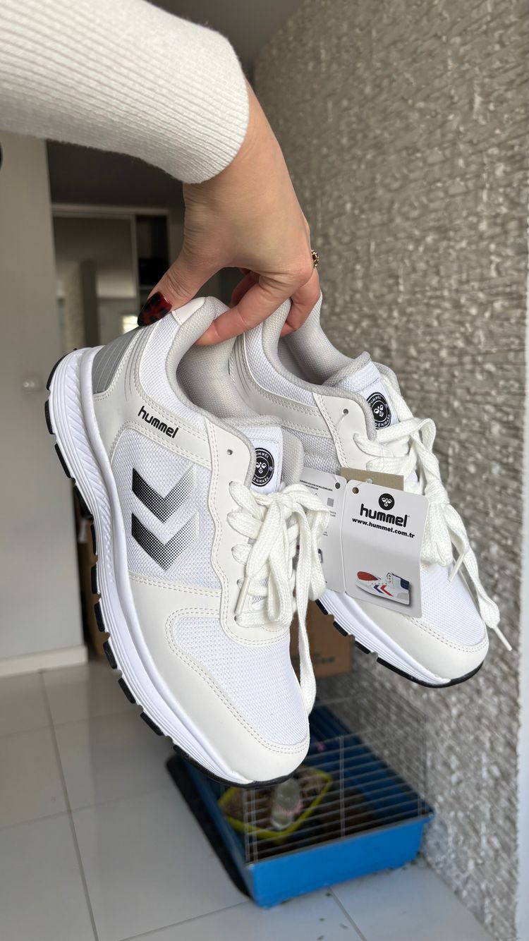 Hummel White Sneakers 41 wkładka około 27 cm 