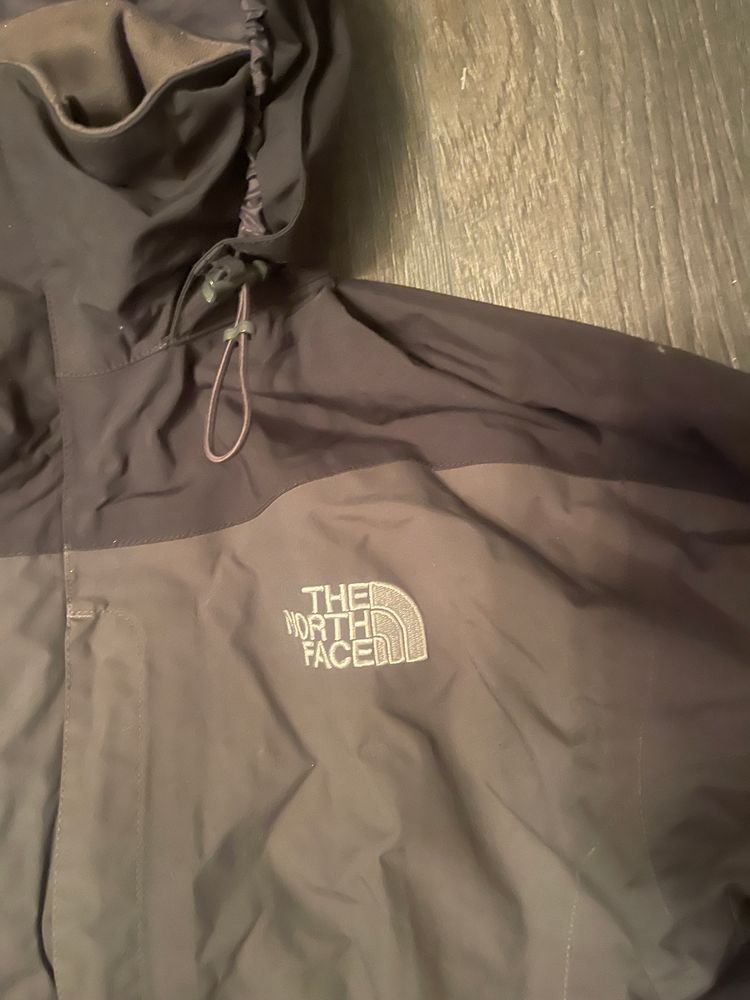Black and Grey Hyvent North Face Raincoat 2
