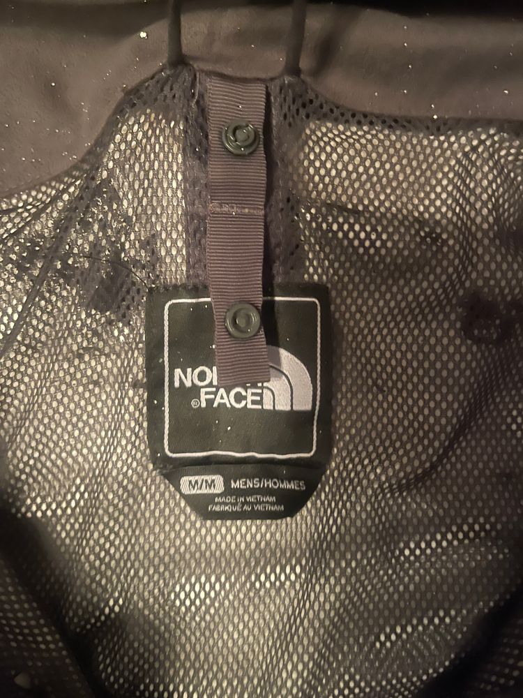 Black and Grey Hyvent North Face Raincoat 4