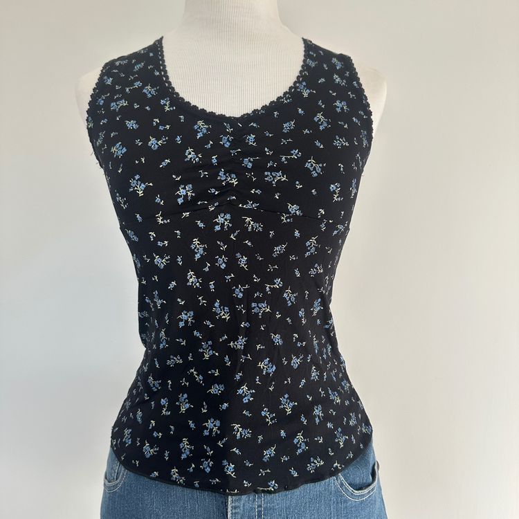 Naughty Naughty Sleeveless Floral  TankTop obraz 2