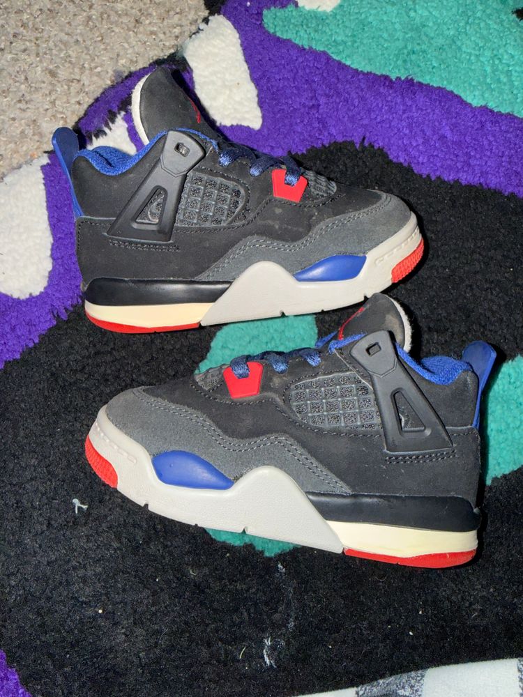 Jordan 4 Rare Air 7C image 1