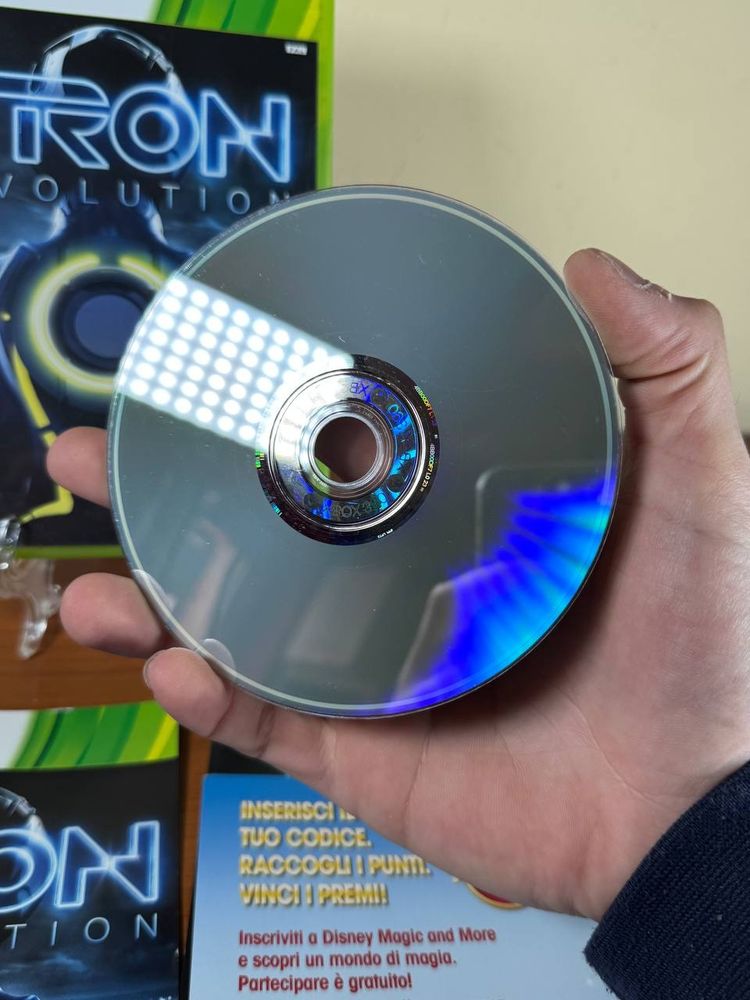 Xbox 360 Tron Evolution Video Game 3