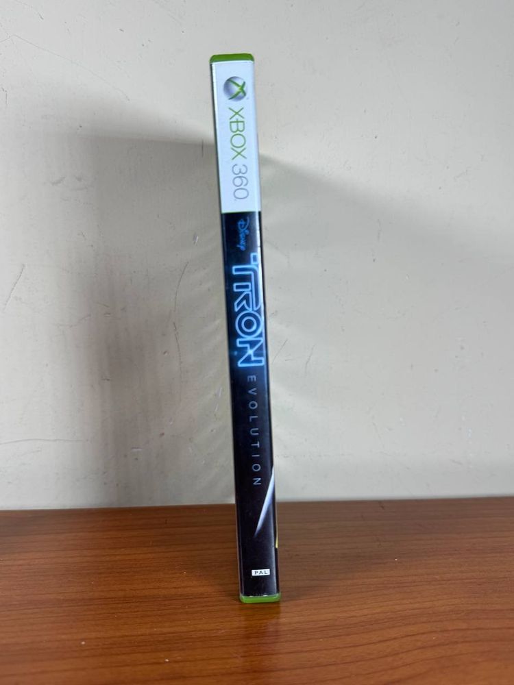 Xbox 360 Tron Evolution Video Game 4