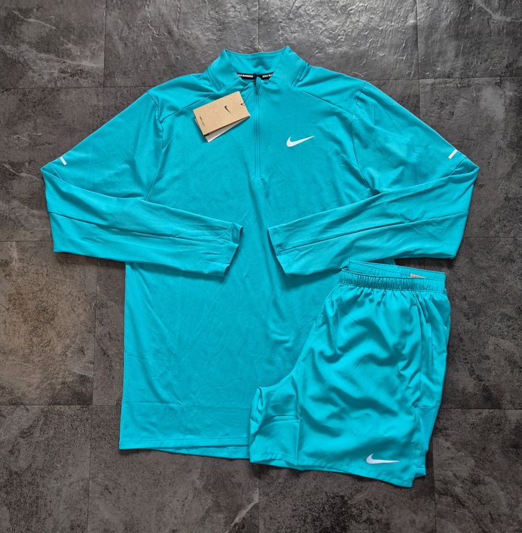 Nike Pacer 1/4 Zip And Shorts Set
