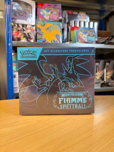 Pokémon Fiamme Spettrali ETB Set allenatore fuoriclasse ITA