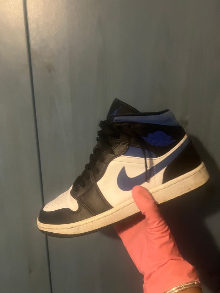 Nike Air Jordan 1 High-Top Sneakers
