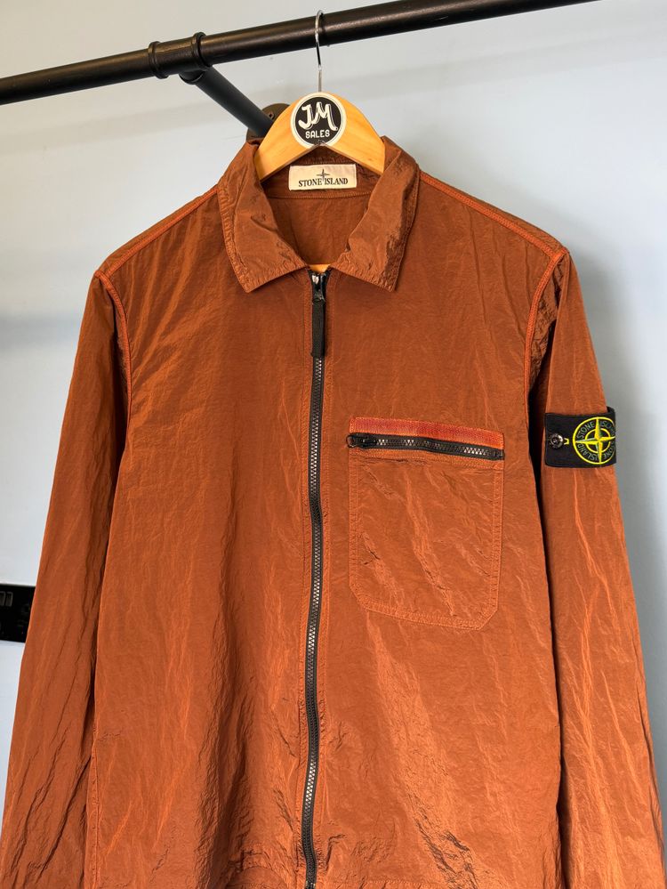 Immagine di Medium Stone Island Dark Orange Nylon Metal Lightweight Overshirt Jacket 2