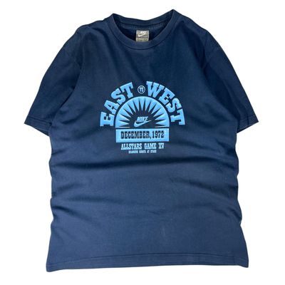 Nike Y2K East Vs West Graphic T-Shirt (M)