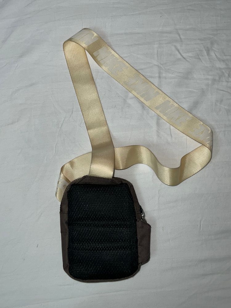 Immagine di OffertaMarsupio Nike, collezione esclusiva-desing unico 3
