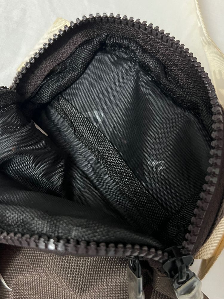 Immagine di OffertaMarsupio Nike, collezione esclusiva-desing unico 4