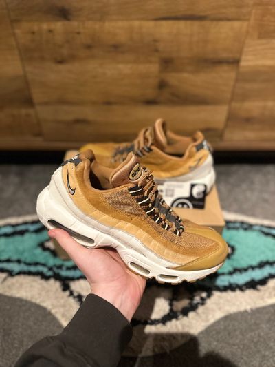 Nike Air max 95 “Wheat Gold” U.K. 9