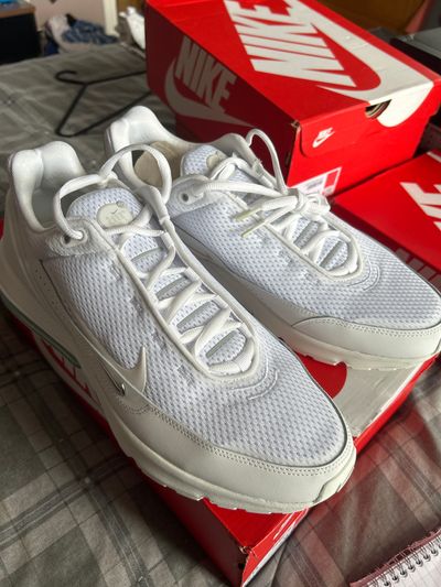 Nike Air Max Pulse