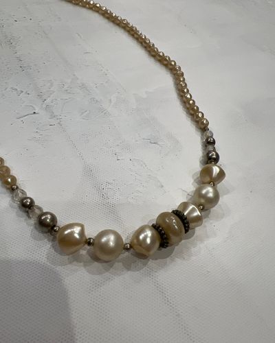 gossip girl drop | one size cream pearl necklace 3