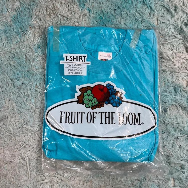 Vintage 90s Deadstock Turquoise Fruit of the Look Blank T Shirt - XS image 5