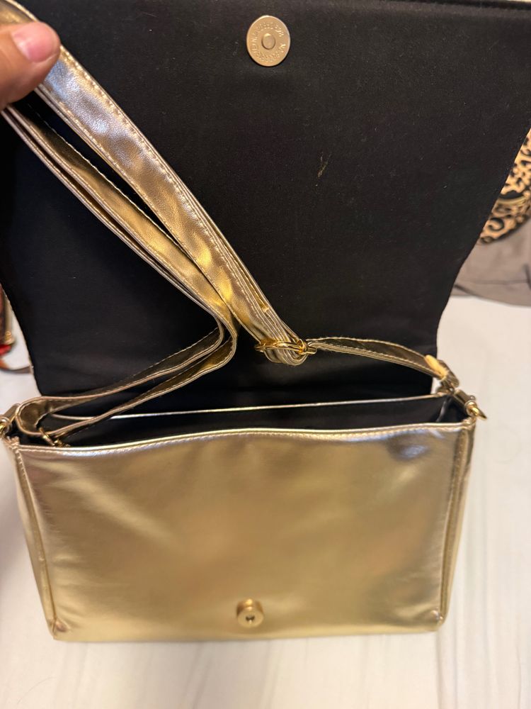 Gold Quilted Handbag With Chain Strap 4