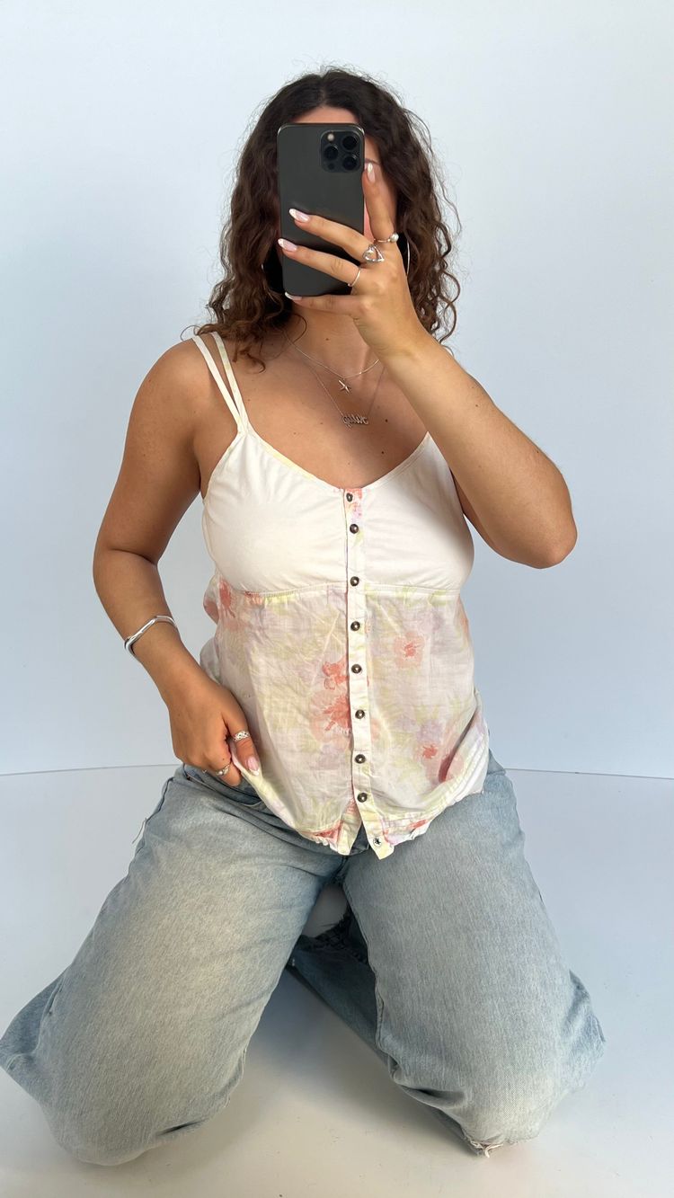 00s white pink floral cami- size M image 2