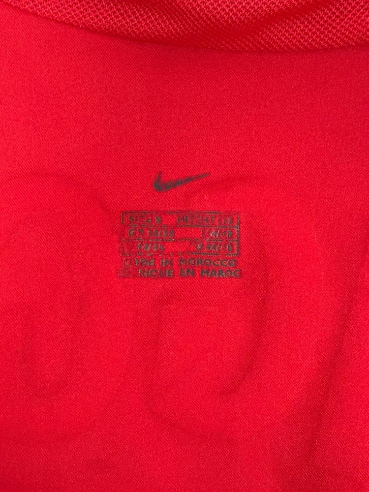 VINTAGE MANCHESTER UNITED 2002-04 NIKE HOME FOOTBALL SHIRT GIGGS #11 SMALL imagen 4
