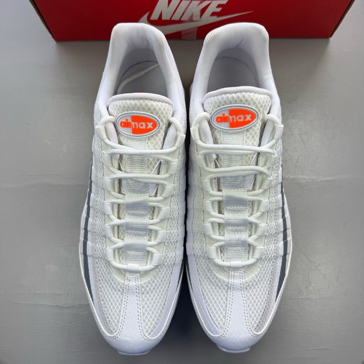 Immagine di Nike Air Max 95 Size UK 10 Ultra White Spruce Grey Men's Trainers CI2298-100 2