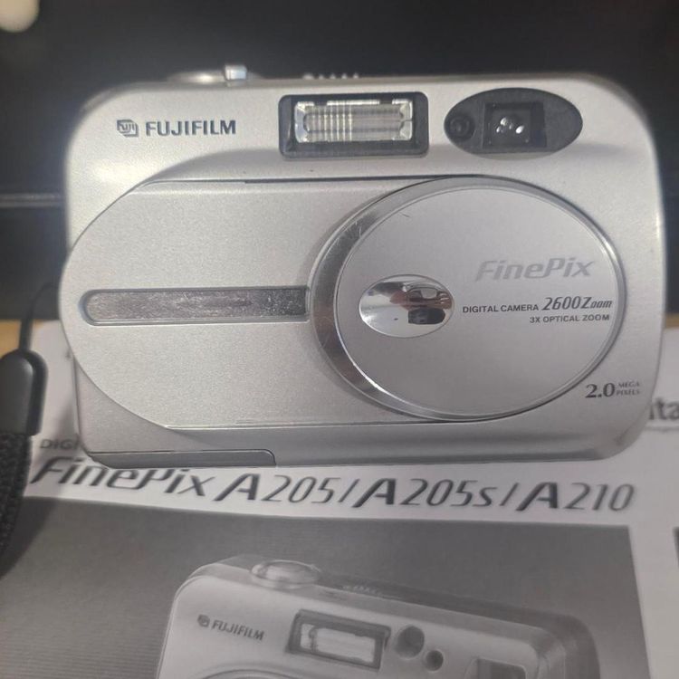 Fujifilm Finepix Digital Camera 3