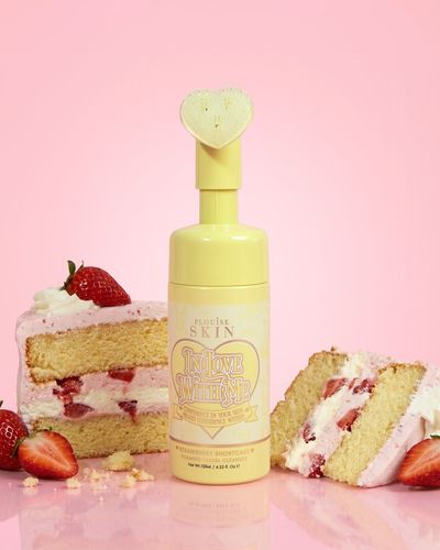 Plouise Skin Strawberry Shortcake Foaming Cleanser