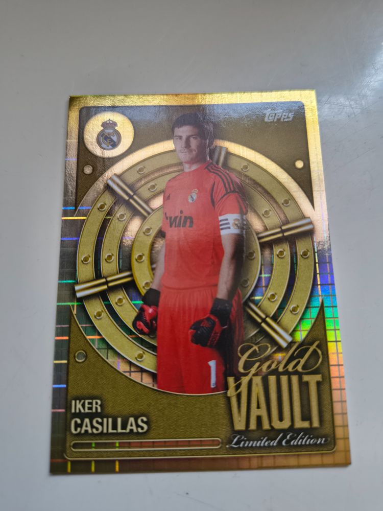 Topps Topps Gold Vault Limited Edition Football Trading Card product image