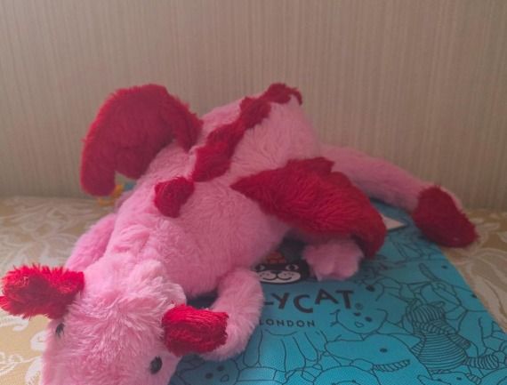 Immagine di Pink And Red Plush Dragon Toy 2