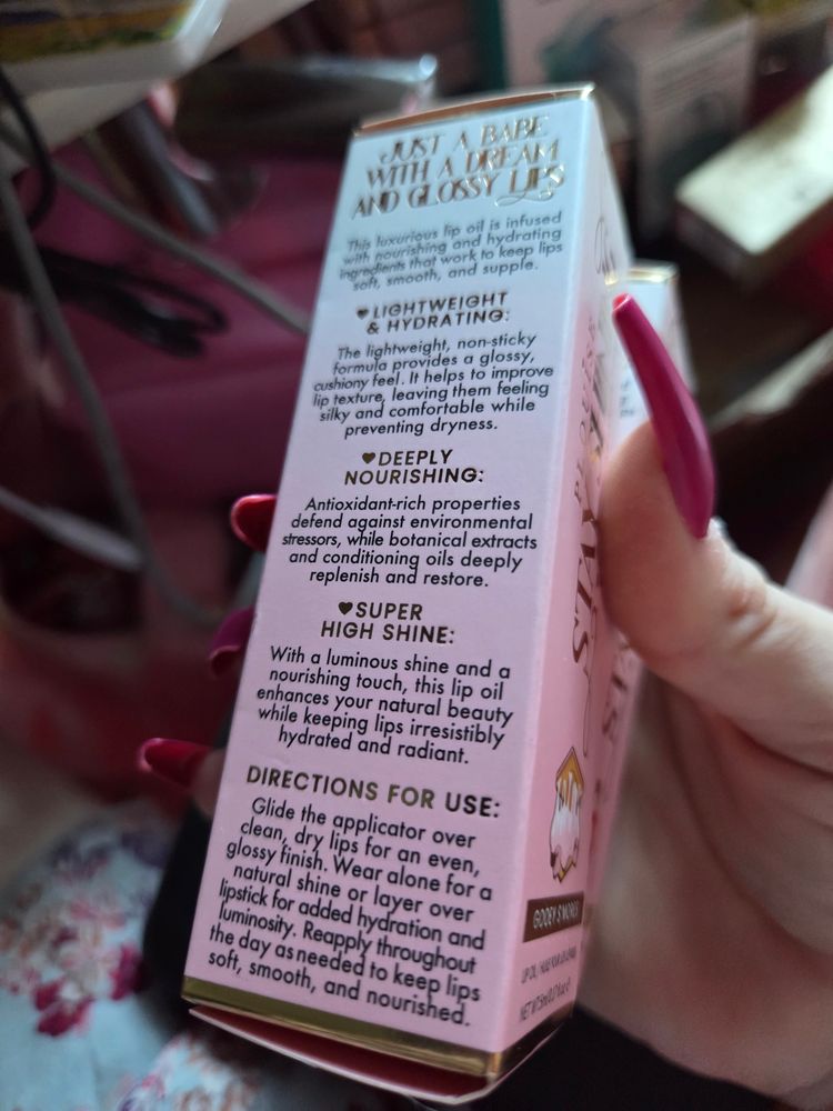 P Louise Stay Shining Super Hydrating Lip Oil image 3