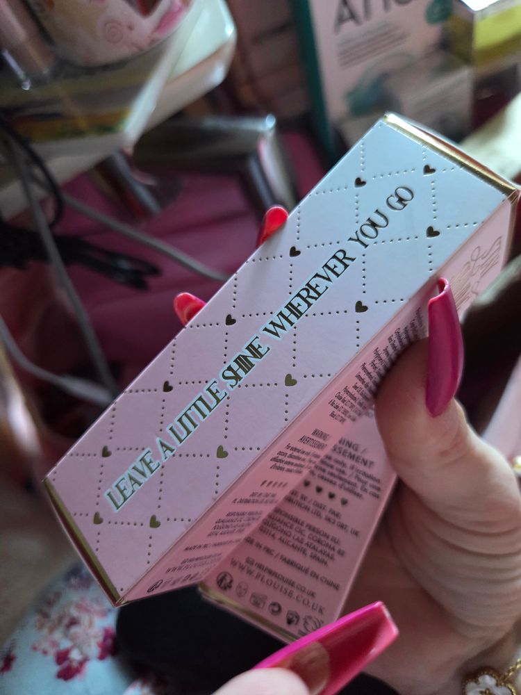 P Louise Stay Shining Super Hydrating Lip Oil image 5