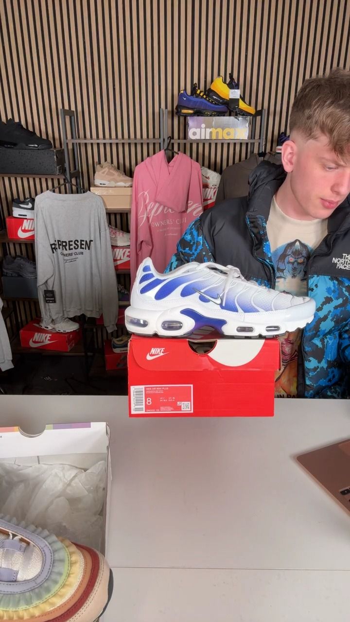 Immagine del prodotto Nike REECE NIKE AIR MAX TNS UK 7 GRAPE 