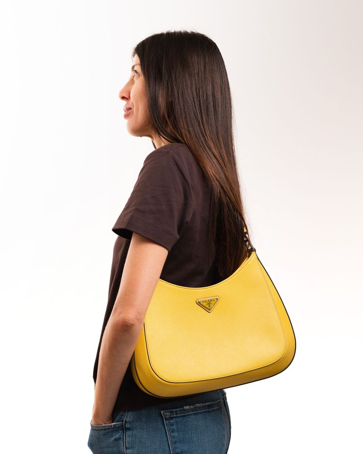 Prada Borsa Cleo Pelle Spazzolata Gialla — Pre-owned Autentica 5
