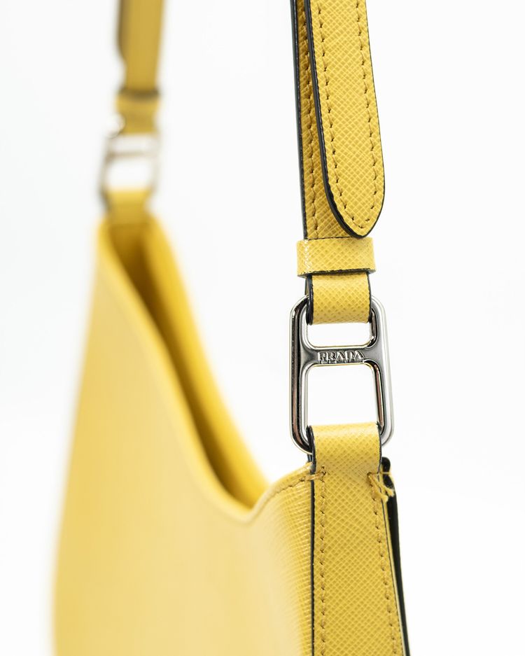Prada Borsa Cleo Pelle Spazzolata Gialla — Pre-owned Autentica 11