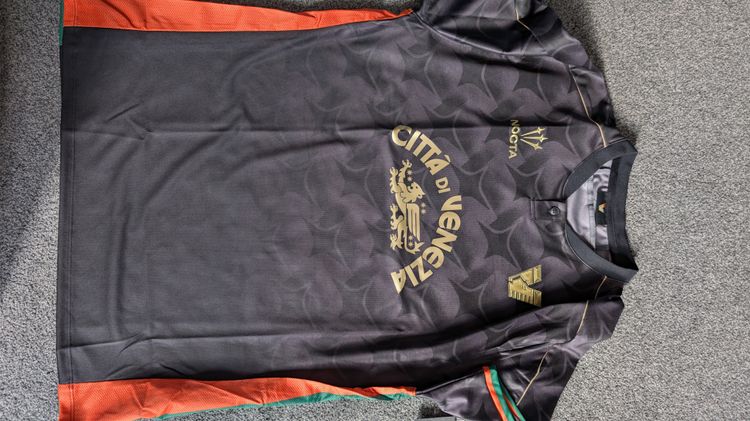 Venezia Fc Football Shirt bnwt