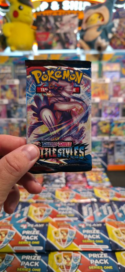 Pokémon Trading Card Game Sword & Shield Battle Styles Booster Pack