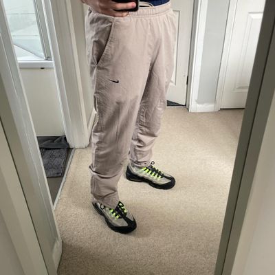 Vintage nike y2k beige joggers 1