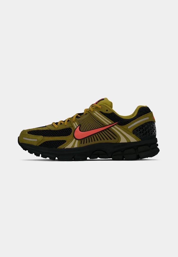 Nike Vomero 5 Taglia 41/42/43 image 1
