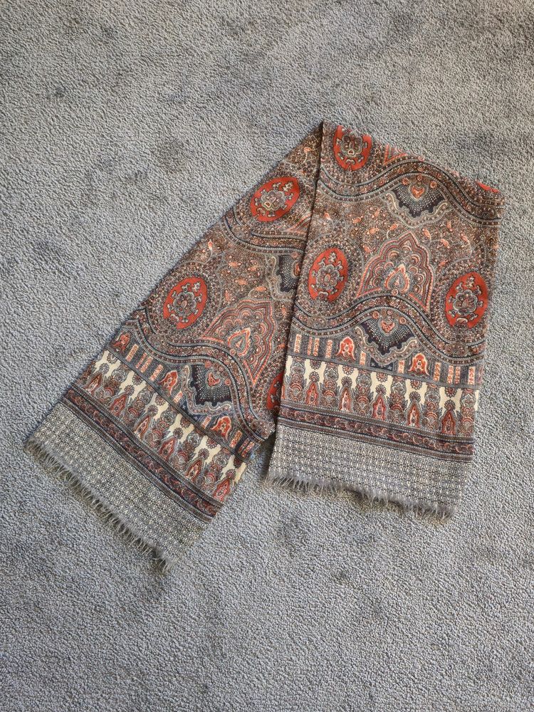 Patterned Scarf