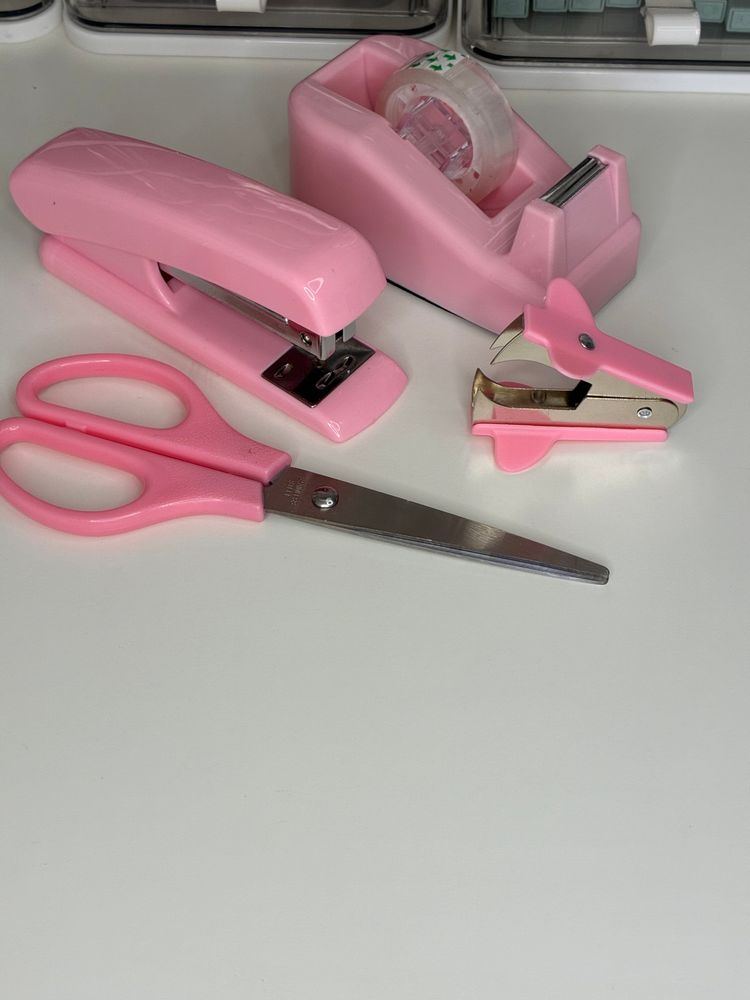 Set Pink Stapler Set With Scissors, Tape Dispenser, And Staple Remover product image