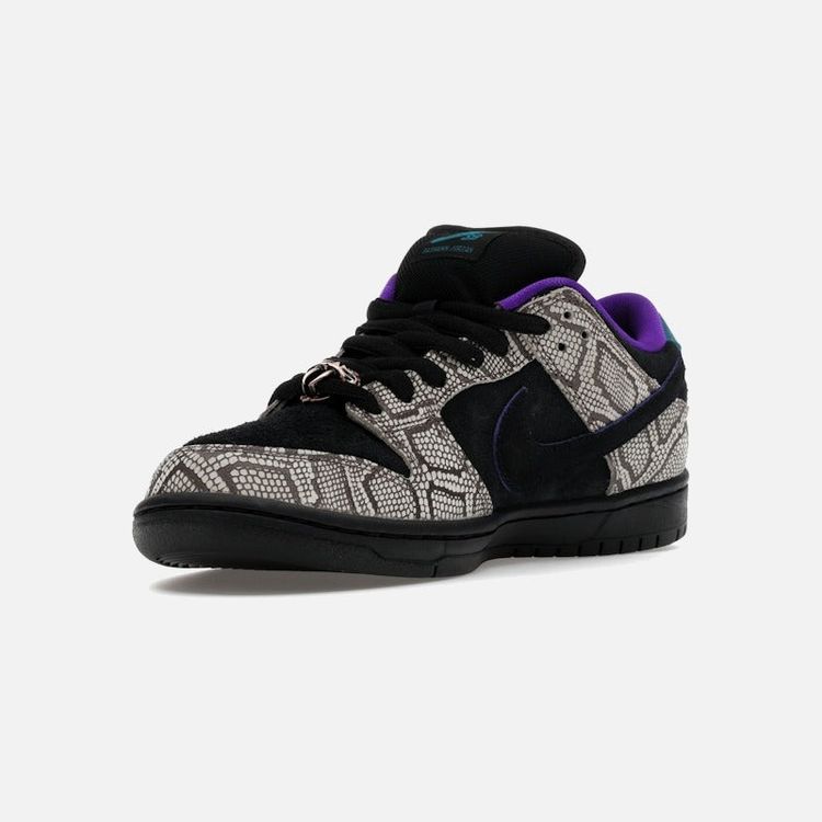 Nike SB Dunk Low Dashawn Jordan Copperhead image 3
