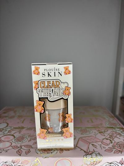Plouise Skin Clear The Air Cleanser