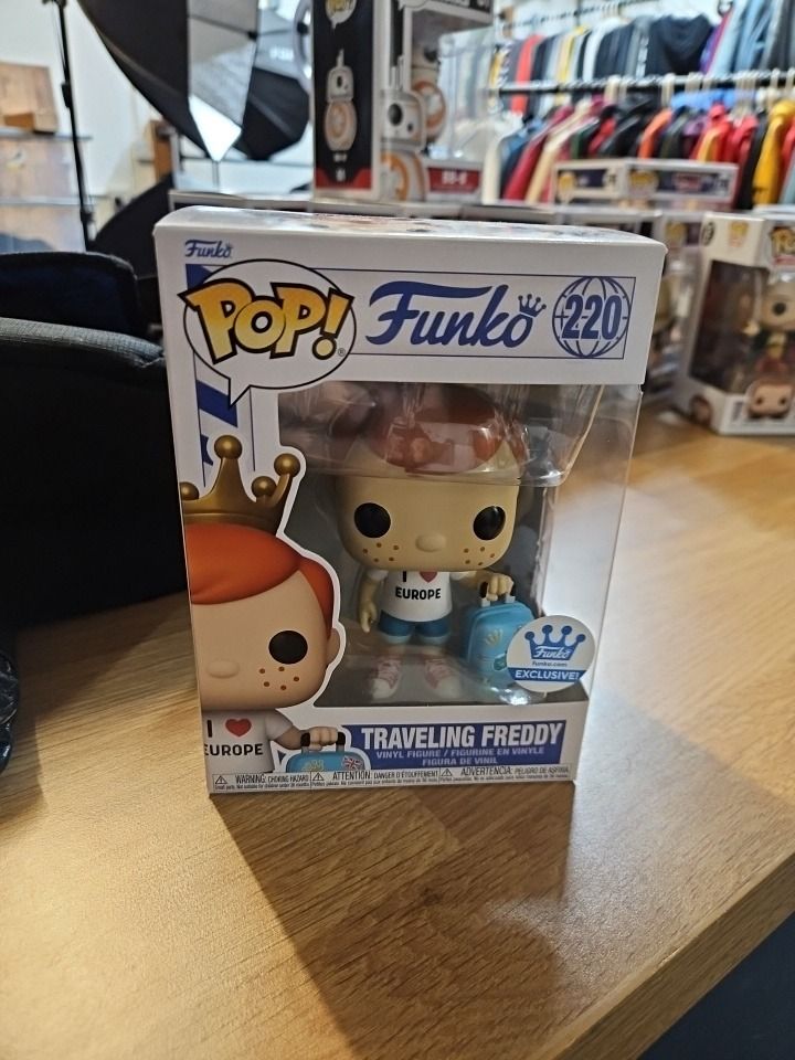 Funko Pop Traveling Freddy Figure