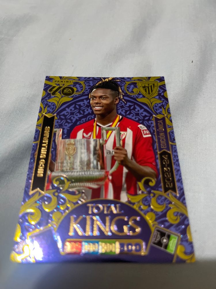 Total Kings Trading Card