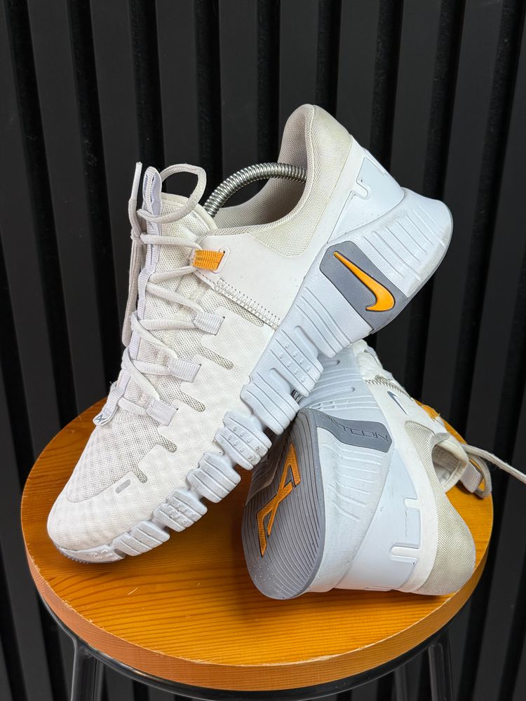Nike Buty Nike Free Metcon 5 Rozmiar 44/28cm Stan Bardzo Dobry product image
