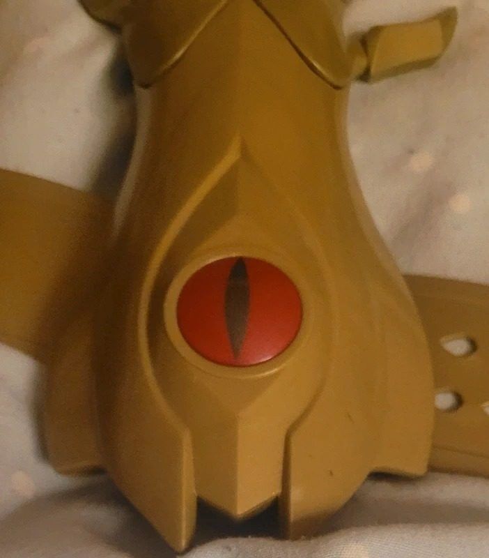 Gold Arm Gauntlet With Red Eye Design imagen 1