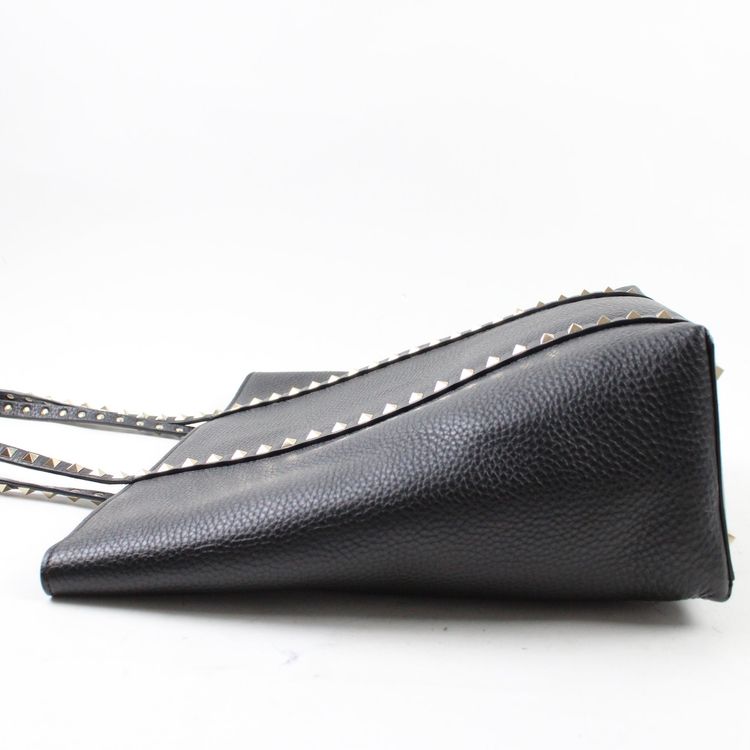 Valentino Garavani Rockstud Shopping Bag 16
